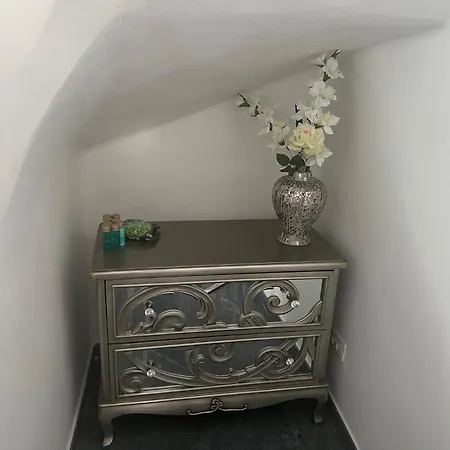 Luxury 4 Bedroom With Jacuzzi & Large Garden * Плая-де-лас-Америкас