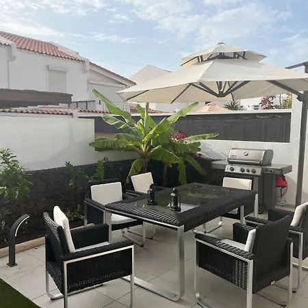 Luxury 4 Bedroom With Jacuzzi & Large Garden *